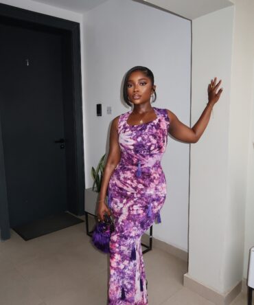 CUSTOM EWÁ DRESS